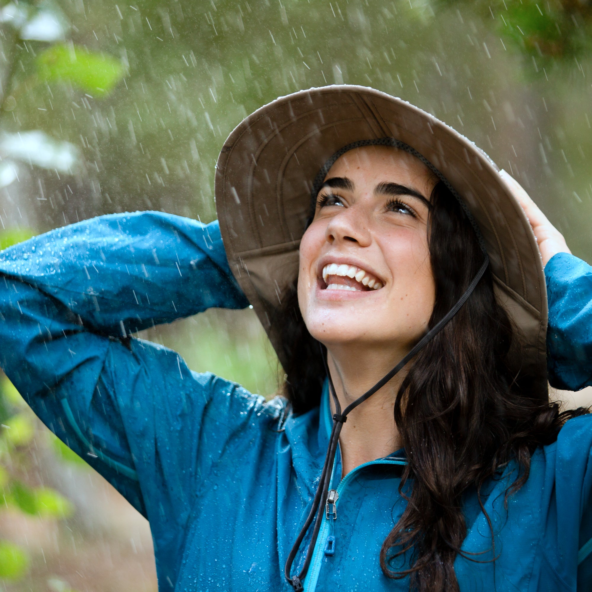 Ultra Adventure Storm Hat